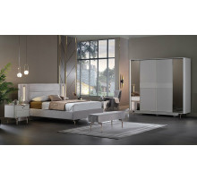 Шестистворчатый распашной шкаф для одежды и белья с зеркалом в спальню Larissa (Ларисса) lars-34 Шестистворчатый распашной шкаф для одежды и белья с зеркалом в спальню Larissa (Ларисса) lars-34